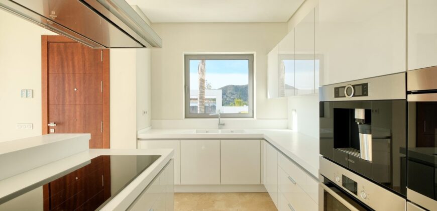URB. PUERTO DEL CAPITAN, CASA 20