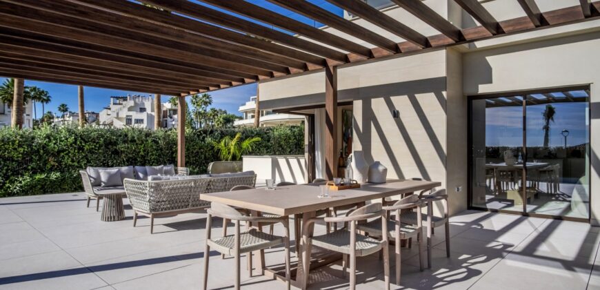 GARDEN VILLA IN URB. VELAYA