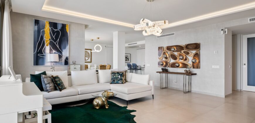 Unique and Stunning 7bed Apartment in Nine Lions, Nueva Andalucía