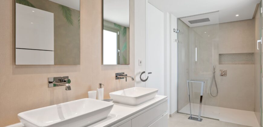 Unique and Stunning 7bed Apartment in Nine Lions, Nueva Andalucía
