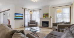 Exceptional 5-Bedroom Townhouse in La Perla de la Heredia, Benahavís