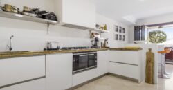 Exceptional 5-Bedroom Townhouse in La Perla de la Heredia, Benahavís