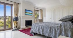 Exceptional 5-Bedroom Townhouse in La Perla de la Heredia, Benahavís