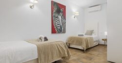 Exceptional 5-Bedroom Townhouse in La Perla de la Heredia, Benahavís