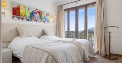Exceptional 5-Bedroom Townhouse in La Perla de la Heredia, Benahavís