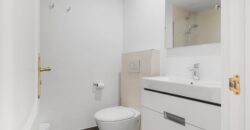 Exceptional 5-Bedroom Townhouse in La Perla de la Heredia, Benahavís