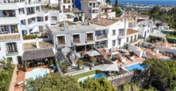 Exceptional 5-Bedroom Townhouse in La Perla de la Heredia, Benahavís