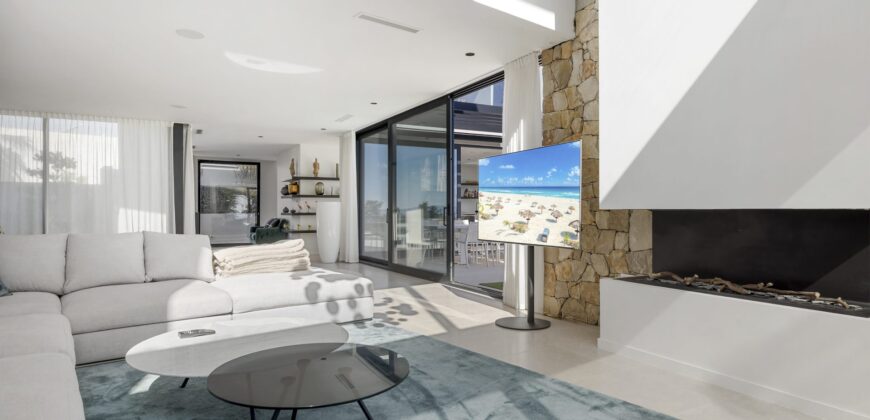 Villa Aqua – Contemporary Villa in La Alquería, Benahavís
