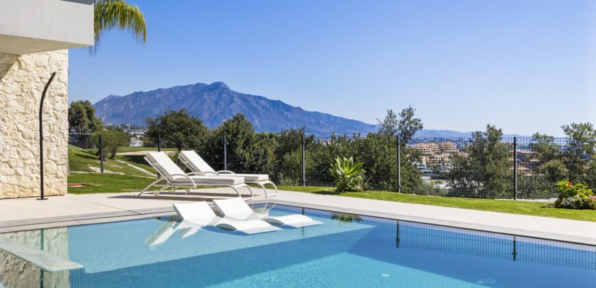 Villa Aqua – Contemporary Villa in La Alquería, Benahavís