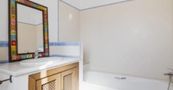 Traditional Andalusian Semi-detached Villa in San Pedro de Alcántara, Marbella