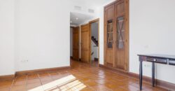 Traditional Andalusian Semi-detached Villa in San Pedro de Alcántara, Marbella