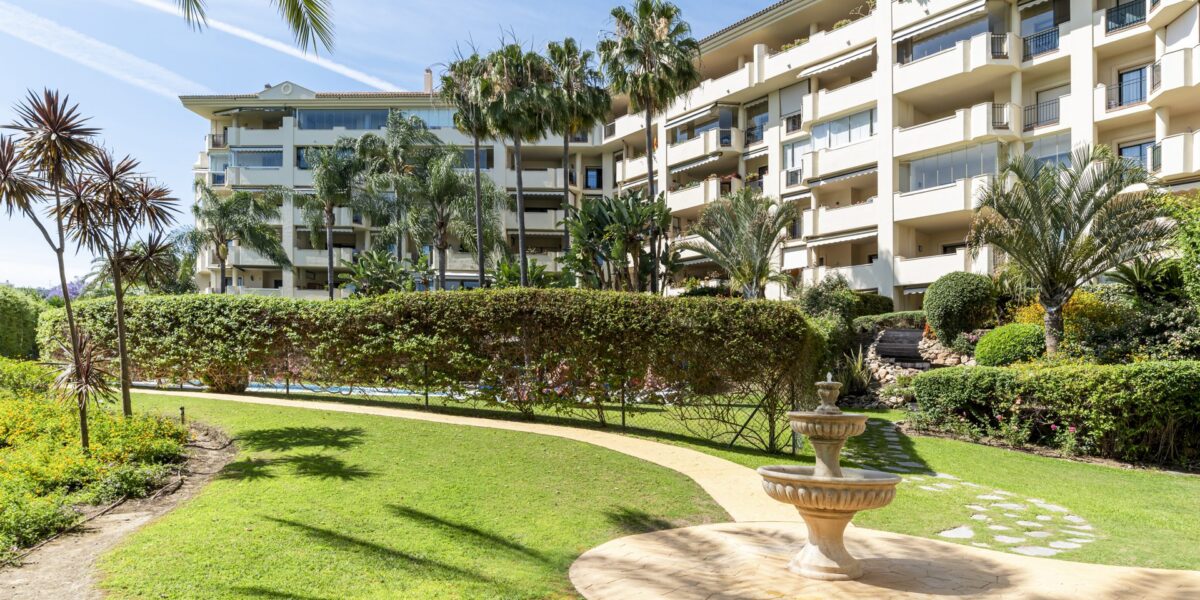 Spacious First-Floor Apartment in Guadalcántara, San Pedro de Alcántara
