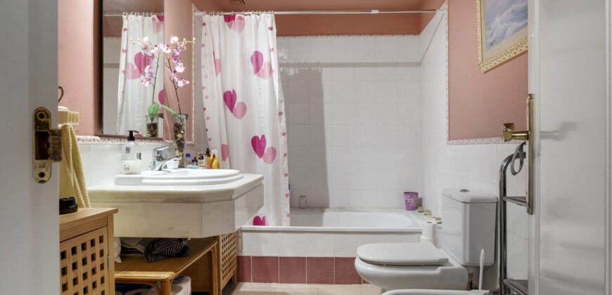 Spacious First-Floor Apartment in Guadalcántara, San Pedro de Alcántara