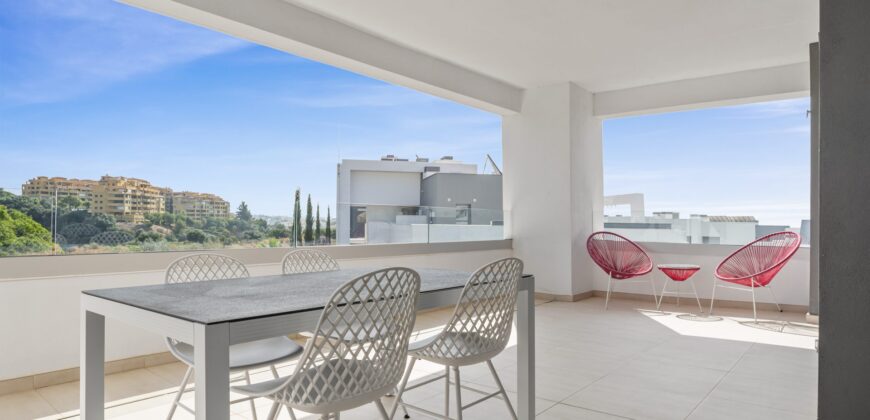 Modern & Spacious 2-Bedroom Penthouse in Vanian Green Village – Urb. Selwo, Estepona