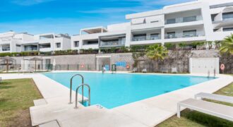 Modern & Spacious 2-Bedroom Penthouse in Vanian Green Village – Urb. Selwo, Estepona