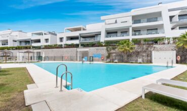 Modern & Spacious 2-Bedroom Penthouse in Vanian Green Village – Urb. Selwo, Estepona