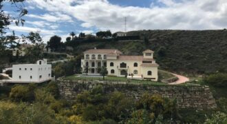 Stunning Villa in El Paraíso