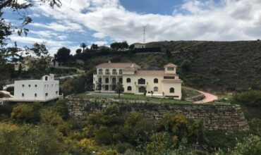 Stunning Villa in El Paraíso