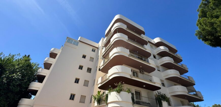 Beautifully Renovated Apartment in Nueva Andalucia