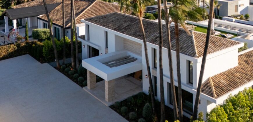 Beautiful 6 Bedroom Villa in Aloha