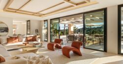 Beautiful 6 Bedroom Villa in Aloha
