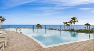 Exquisite Frontline Beach Apartment in The Edge, Estepona
