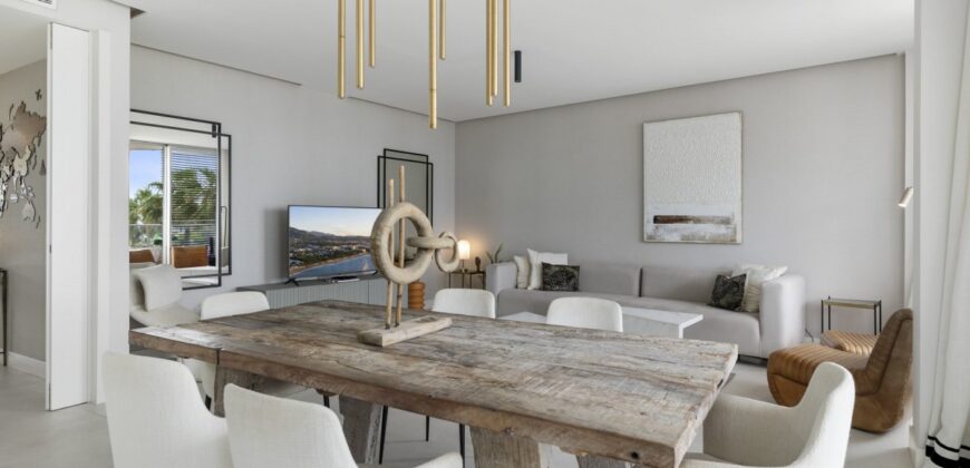 Exquisite Frontline Beach Apartment in The Edge, Estepona