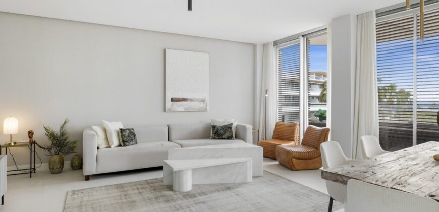 Exquisite Frontline Beach Apartment in The Edge, Estepona