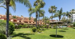 Elegant Beachfront Apartment in Riviera Andaluza, Estepona