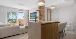 Elegant Beachfront Apartment in Riviera Andaluza, Estepona