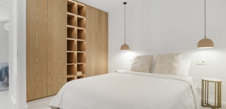 Elegant Beachfront Apartment in Riviera Andaluza, Estepona