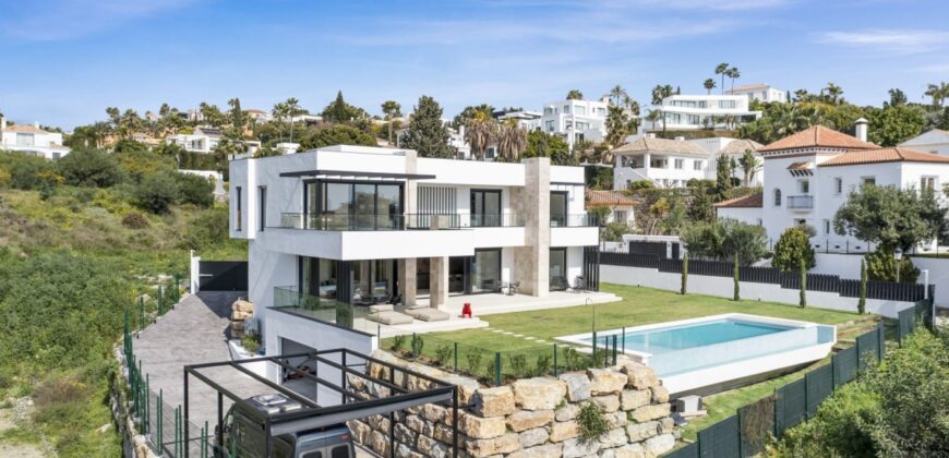 Stunning Contemporary Villa in La Alquería