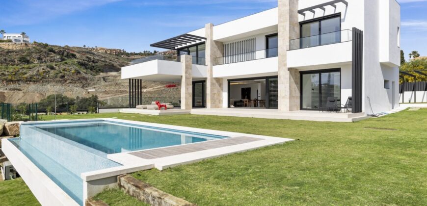 Stunning Contemporary Villa in La Alquería
