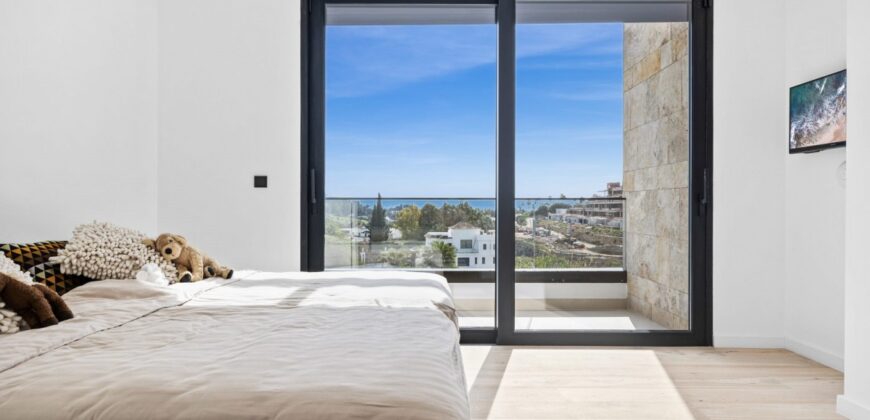 Stunning Contemporary Villa in La Alquería