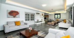 Tranquil and Luxurious 6 bedroom Villa in the heart of Marbella’s prestigious Nueva Andalucia.