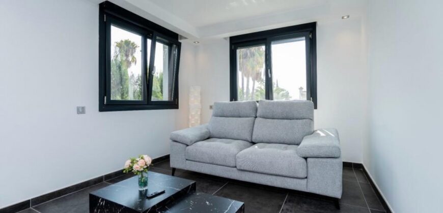 Tranquil and Luxurious 6 bedroom Villa in the heart of Marbella’s prestigious Nueva Andalucia.