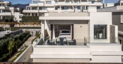 GARDEN VILLA IN URB. VELAYA