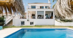 An elegant Andalusian style villa in La Resina Golf – New Golden Mile, Estepona