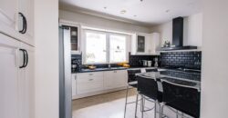 An elegant Andalusian style villa in La Resina Golf – New Golden Mile, Estepona