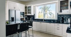 An elegant Andalusian style villa in La Resina Golf – New Golden Mile, Estepona