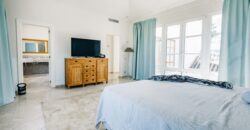 An elegant Andalusian style villa in La Resina Golf – New Golden Mile, Estepona