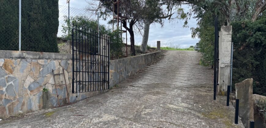 FINCA, VIVIENDA UNIFAMILIAR RURAL