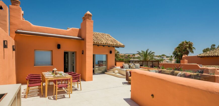 Luxurious Duplex-Penthouse in La Morera