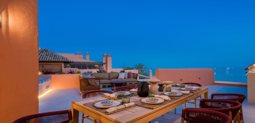 Luxurious Duplex-Penthouse in La Morera