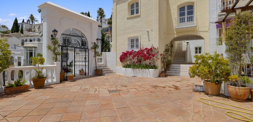 Cozy Townhouse in La Perla de La Heredia