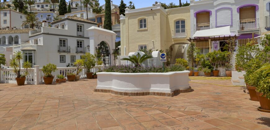 Cozy Townhouse in La Perla de La Heredia