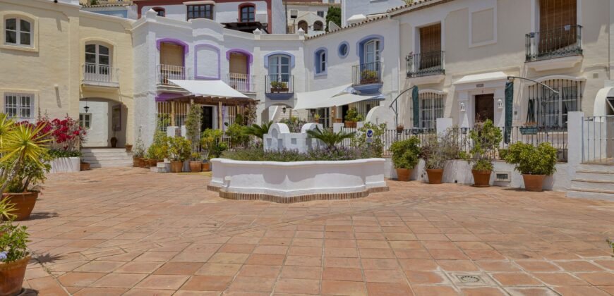Cozy Townhouse in La Perla de La Heredia