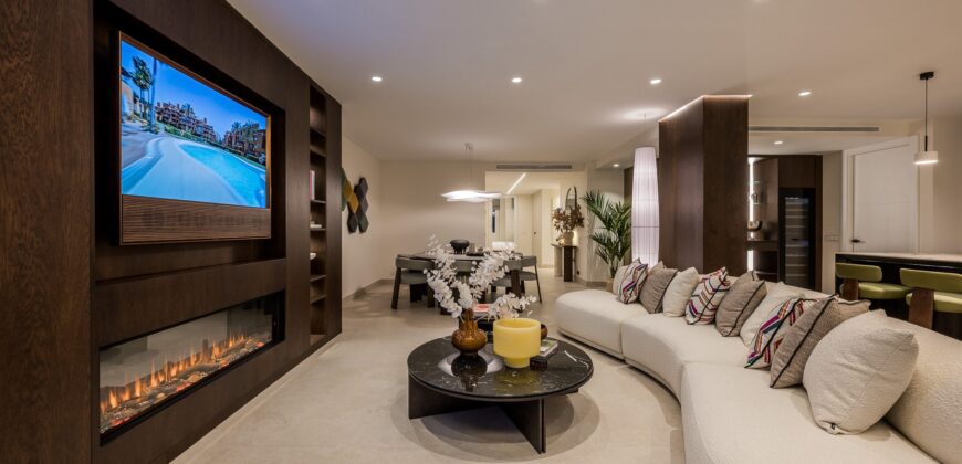Beautiful Newly Renovated Apartment in Palm Beach