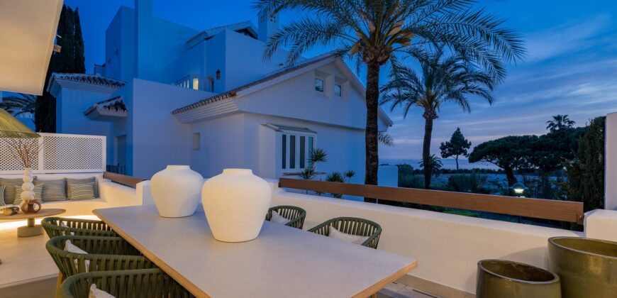 Beautiful Newly Renovated Apartment in Palm Beach