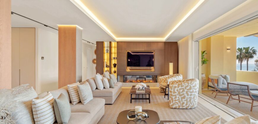 Remarkable Duplex-Penthouse In Río Real